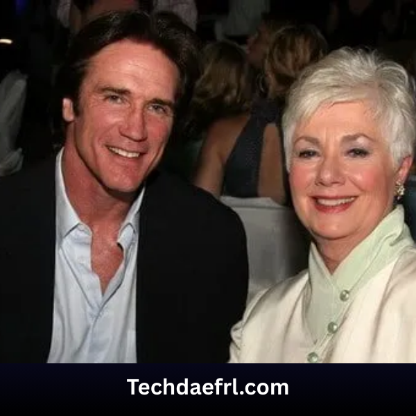 Merry Mary Carey Van Dyke: A Beloved Figure in the Art World